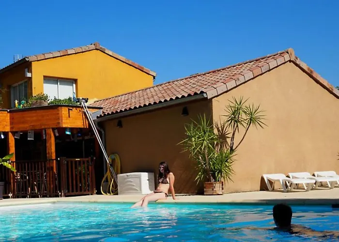 Confortable Avec Terrasse A - Api-1-52-1143 * Salavas